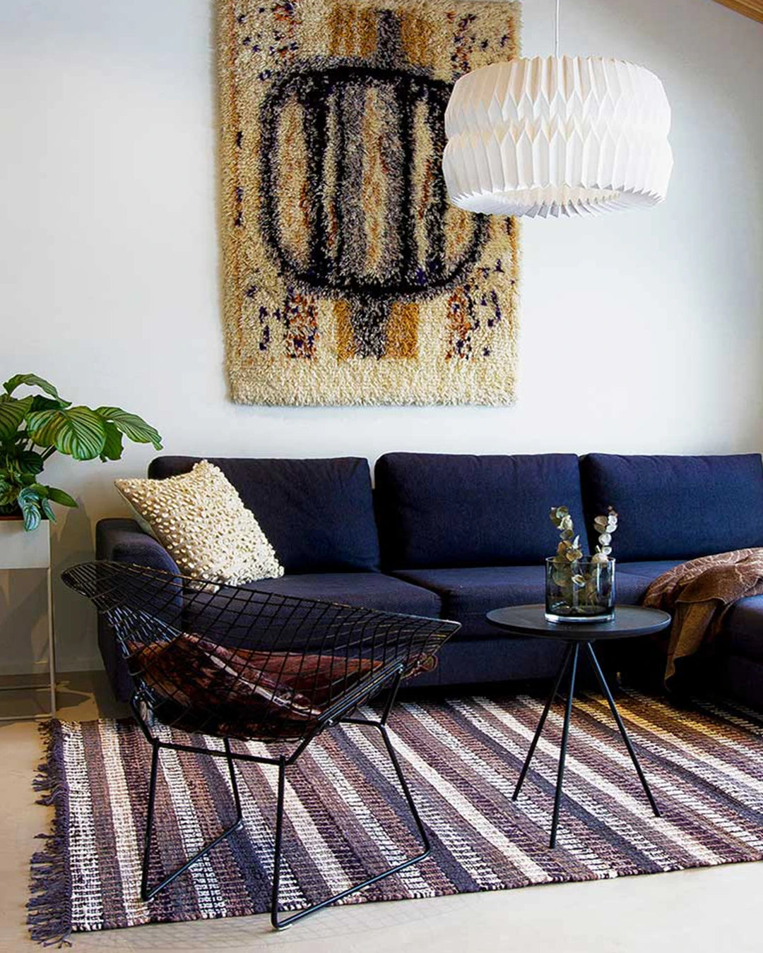 finarte-huvila-rug-black-mood-1